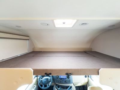 2026 Thor Motor Coach CHATEAU - Photo 5
