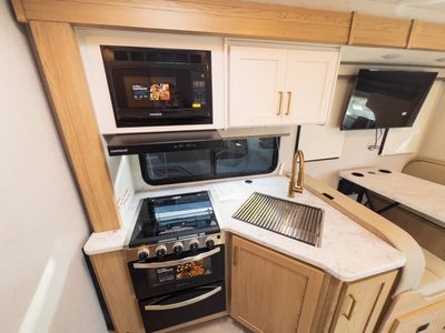 2026 Thor Motor Coach CHATEAU - Photo 11