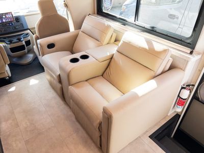 2026 Thor Motor Coach CHATEAU - Photo 10
