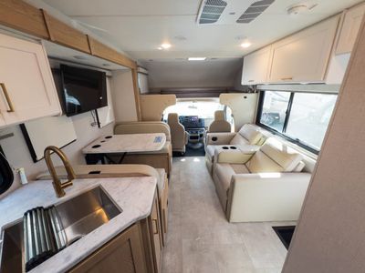 2026 Thor Motor Coach CHATEAU - Photo 4