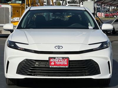 2026 Toyota Camry - Photo 10