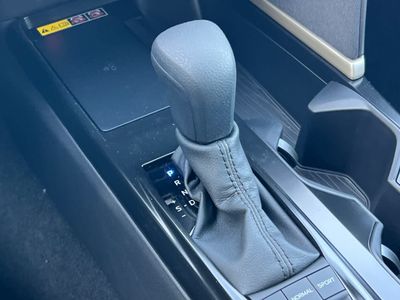 2026 Toyota Camry - Photo 22