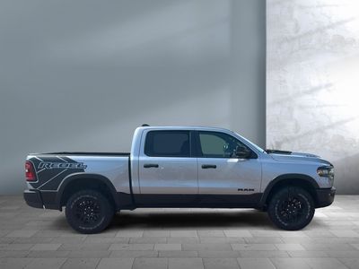 2025 Ram 1500 — detail view
