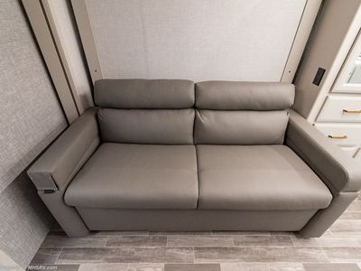2025 Fleetwood Altitude - Photo 12