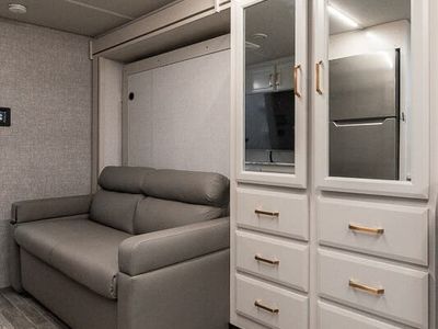 2025 Fleetwood Altitude - Photo 11