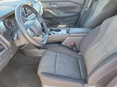 2025 Nissan Rogue - Photo 3
