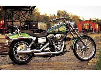 2006 Harley-Davidson Dyna Wide Glide - Photo 2