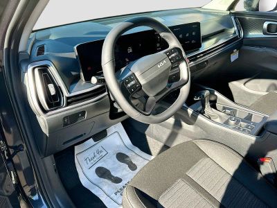 2026 Kia Sorento — photo 8 view