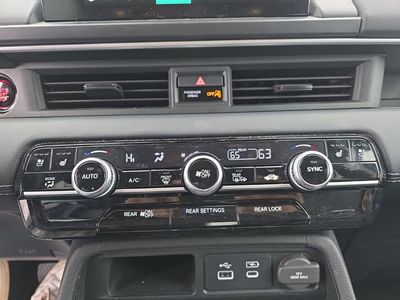 2023 Honda Pilot Elite - Photo 19