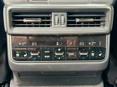 2023 Lexus LX — photo 21 view