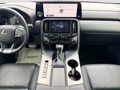 2023 Lexus LX — photo 20 view