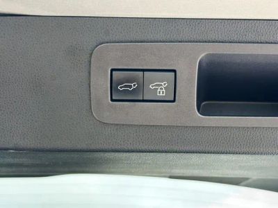 2023 Lexus LX — photo 14 view