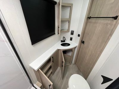 2026 Grand Design Imagine - Photo 15