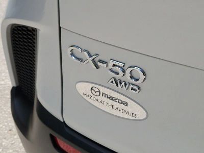 2026 Mazda CX-50 — photo 8 view