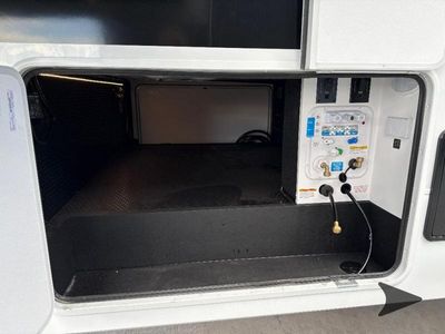 2026 Brinkley Model Z - Photo 9