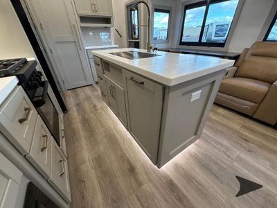 2026 Brinkley Model Z - Photo 23