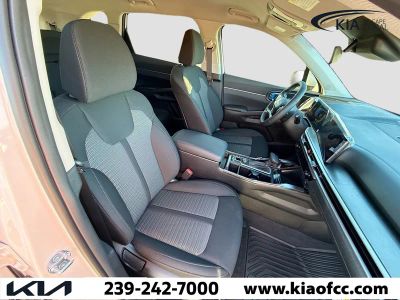 2026 Kia Sorento — photo 14 view