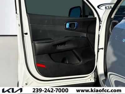 2026 Kia Sorento — photo 21 view