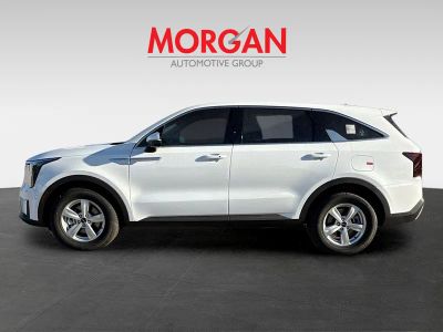 2026 Kia Sorento — side profile view