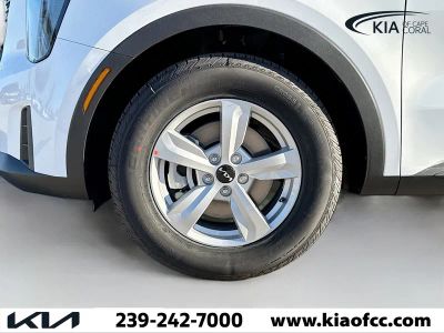 2026 Kia Sorento — photo 38 view