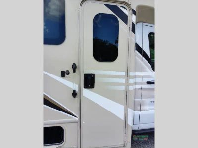 2022 Thor Motor Coach Gemini AWD — photo 21 view