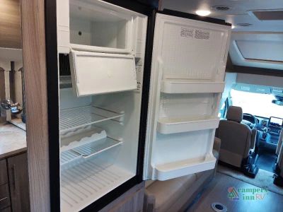 2022 Thor Motor Coach Gemini AWD — photo 33 view