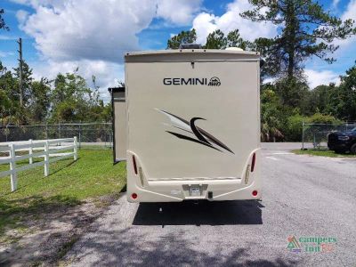 2022 Thor Motor Coach Gemini AWD — detail view