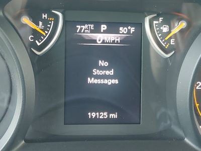 2025 Jeep Wrangler — photo 14 view