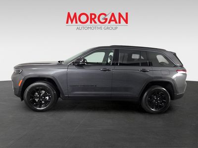 2026 Jeep Grand Cherokee — photo 10 view