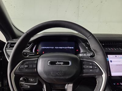 2026 Jeep Grand Cherokee — photo 14 view