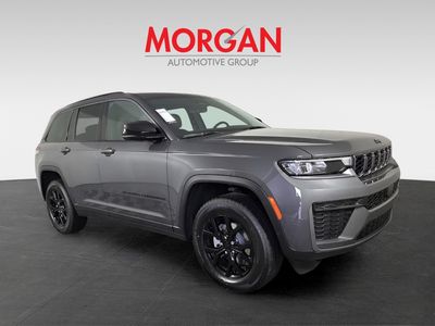 2026 Jeep Grand Cherokee — side profile view