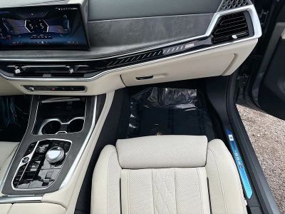 2026 BMW X7 — photo 19 view