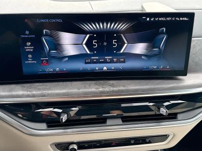 2026 BMW X7 — photo 36 view