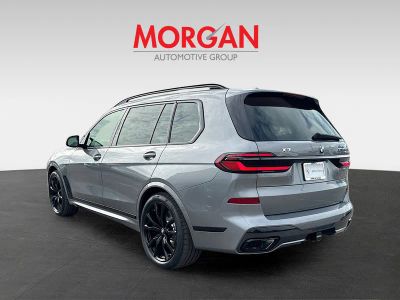 2026 BMW X7 — detail view