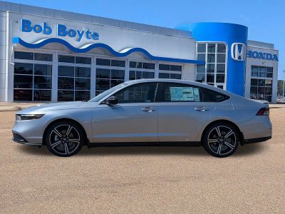 2026 Honda Accord Hybrid - Photo 2