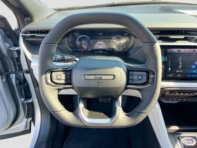 2026 Jeep Cherokee — photo 11 view