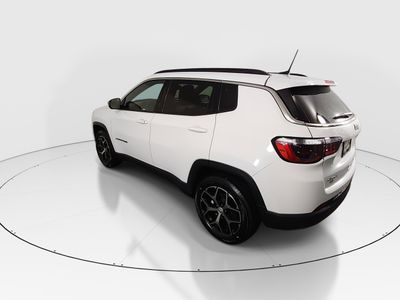 2024 Jeep Compass — detail view