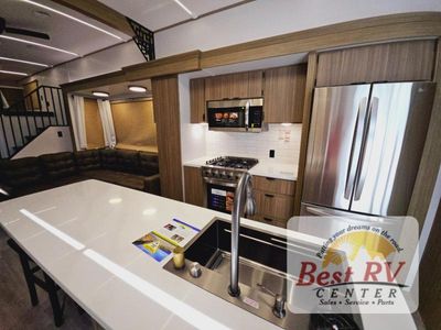 2025 Forest River RV Wildwood Grand Lodge - Photo 13