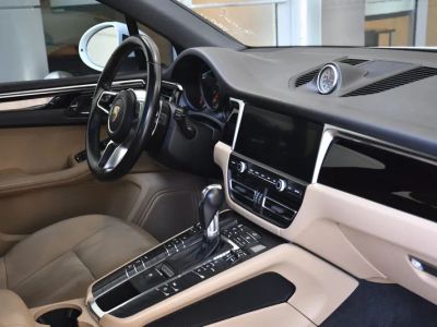 2019 Porsche Macan — photo 29 view