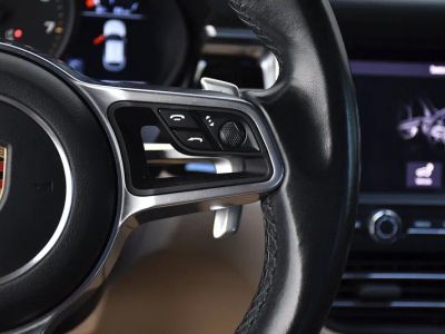 2019 Porsche Macan — photo 9 view