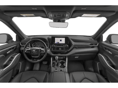 2024 Toyota Highlander — detail view