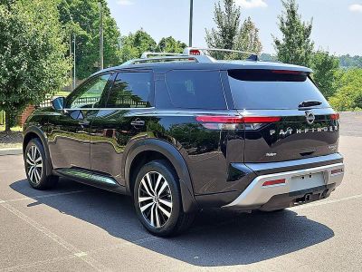 2023 Nissan Pathfinder — interior view