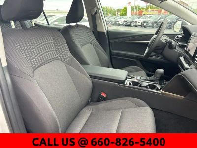 2026 Toyota Camry — photo 8 view