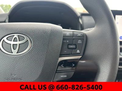 2026 Toyota Camry — photo 14 view