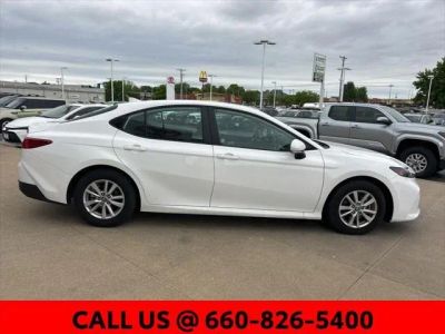 2026 Toyota Camry — photo 24 view