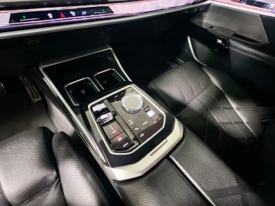 2024 BMW 7 Series — photo 22 view