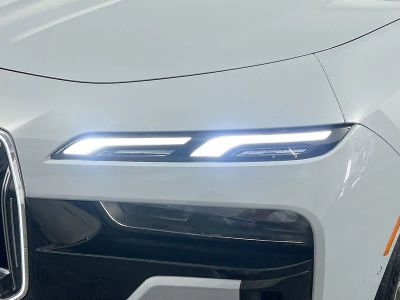 2024 BMW 7 Series — photo 9 view