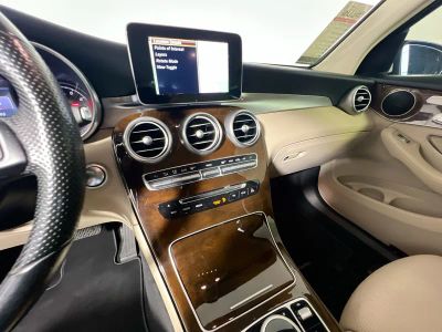 2017 Mercedes-Benz GLC — photo 22 view