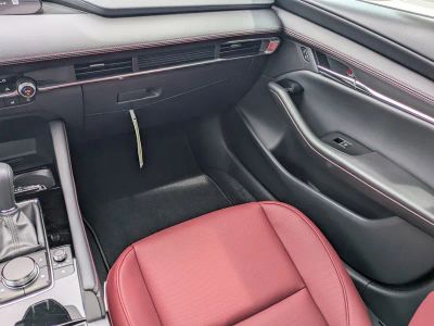 2026 Mazda Mazda3 — photo 17 view