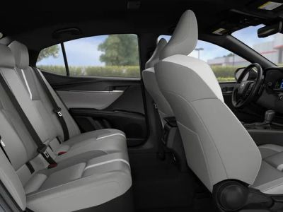 2026 Toyota Camry - Photo 21